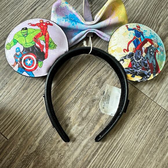 Disney Parks Loungefly Marvel Artist Series Avengers Ears Headband Removable Bow - Picture 6 of 7